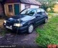Черный Опель Вектра, объемом двигателя 1.6 л и пробегом 200 тыс. км за 900 $, фото 1 на Automoto.ua