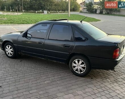 Чорний Опель Вектра, об'ємом двигуна 1.8 л та пробігом 350 тис. км за 699 $, фото 8 на Automoto.ua