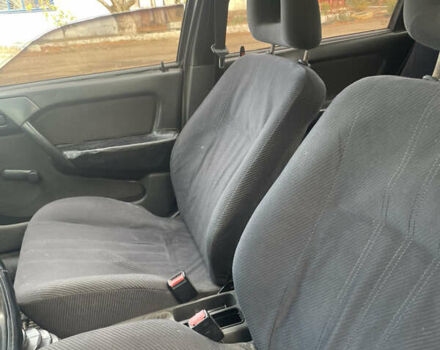 Черный Опель Вектра, объемом двигателя 2 л и пробегом 300 тыс. км за 1550 $, фото 10 на Automoto.ua