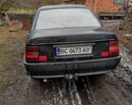 Черный Опель Вектра, объемом двигателя 1.7 л и пробегом 257 тыс. км за 1800 $, фото 15 на Automoto.ua