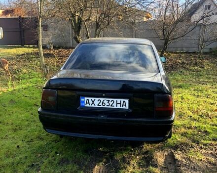 Черный Опель Вектра, объемом двигателя 1.8 л и пробегом 77 тыс. км за 1350 $, фото 2 на Automoto.ua