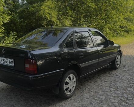 Черный Опель Вектра, объемом двигателя 2 л и пробегом 320 тыс. км за 1800 $, фото 1 на Automoto.ua