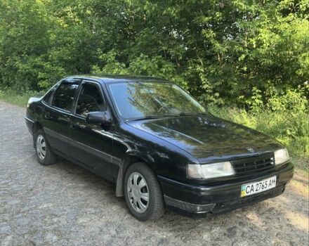 Черный Опель Вектра, объемом двигателя 2 л и пробегом 320 тыс. км за 1800 $, фото 4 на Automoto.ua