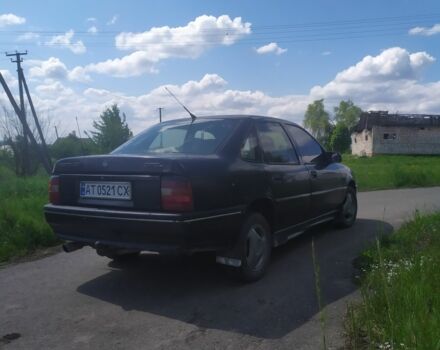Чорний Опель Вектра, об'ємом двигуна 2 л та пробігом 225 тис. км за 750 $, фото 3 на Automoto.ua