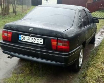 Черный Опель Вектра, объемом двигателя 2 л и пробегом 150 тыс. км за 1550 $, фото 3 на Automoto.ua