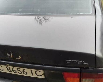 Чорний Опель Вектра, об'ємом двигуна 1.8 л та пробігом 310 тис. км за 750 $, фото 9 на Automoto.ua