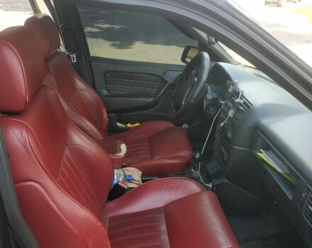 Черный Опель Вектра, объемом двигателя 1.8 л и пробегом 665 тыс. км за 1800 $, фото 7 на Automoto.ua