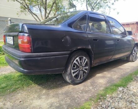 Чорний Опель Вектра, об'ємом двигуна 2 л та пробігом 350 тис. км за 38000 $, фото 1 на Automoto.ua