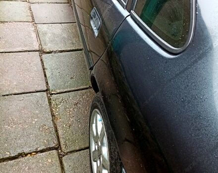 Черный Опель Вектра, объемом двигателя 1.6 л и пробегом 0 тыс. км за 1600 $, фото 4 на Automoto.ua