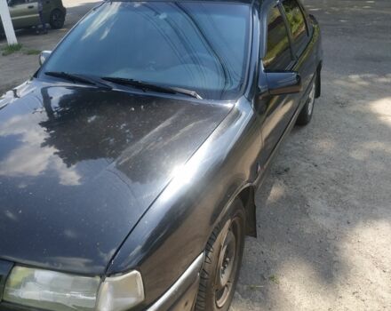 Черный Опель Вектра, объемом двигателя 1.8 л и пробегом 665 тыс. км за 1800 $, фото 12 на Automoto.ua