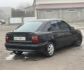 Черный Опель Вектра, объемом двигателя 1.6 л и пробегом 300 тыс. км за 999 $, фото 6 на Automoto.ua