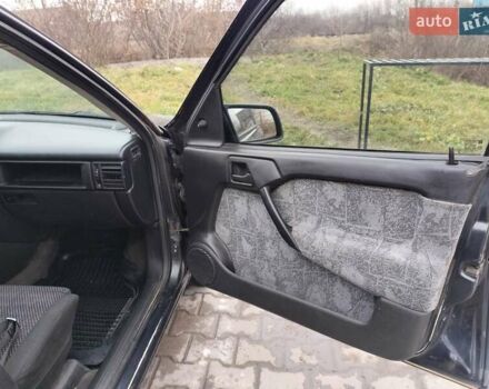 Черный Опель Вектра, объемом двигателя 1.8 л и пробегом 460 тыс. км за 1200 $, фото 4 на Automoto.ua