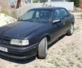 Черный Опель Вектра, объемом двигателя 1.6 л и пробегом 500 тыс. км за 750 $, фото 8 на Automoto.ua