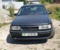 Черный Опель Вектра, объемом двигателя 1.6 л и пробегом 500 тыс. км за 750 $, фото 1 на Automoto.ua