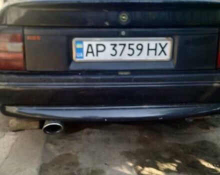 Черный Опель Вектра, объемом двигателя 2 л и пробегом 100 тыс. км за 3000 $, фото 1 на Automoto.ua