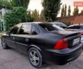 Чорний Опель Вектра, об'ємом двигуна 2 л та пробігом 300 тис. км за 2500 $, фото 4 на Automoto.ua