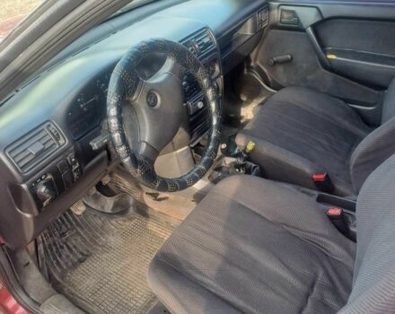 Черный Опель Вектра, объемом двигателя 1.6 л и пробегом 350 тыс. км за 600 $, фото 7 на Automoto.ua