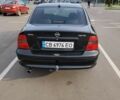 Чорний Опель Вектра, об'ємом двигуна 1.6 л та пробігом 375 тис. км за 2209 $, фото 4 на Automoto.ua