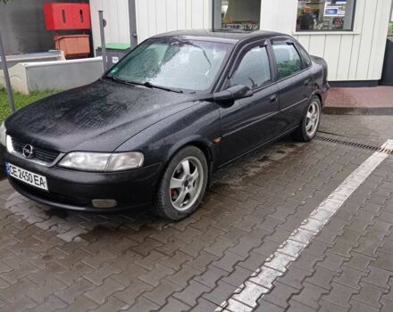 Черный Опель Вектра, объемом двигателя 2 л и пробегом 273 тыс. км за 2200 $, фото 1 на Automoto.ua
