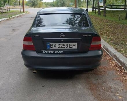Черный Опель Вектра, объемом двигателя 1.6 л и пробегом 396 тыс. км за 2300 $, фото 1 на Automoto.ua