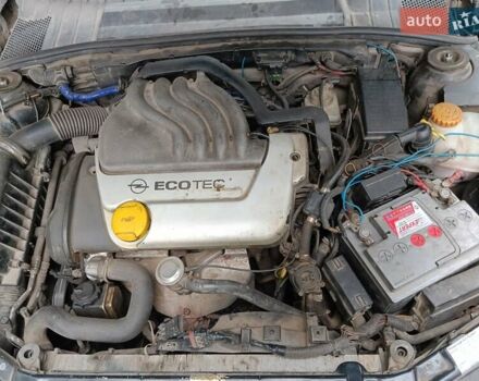 Черный Опель Вектра, объемом двигателя 1.6 л и пробегом 396 тыс. км за 2300 $, фото 23 на Automoto.ua