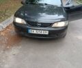 Черный Опель Вектра, объемом двигателя 1.6 л и пробегом 396 тыс. км за 2300 $, фото 7 на Automoto.ua