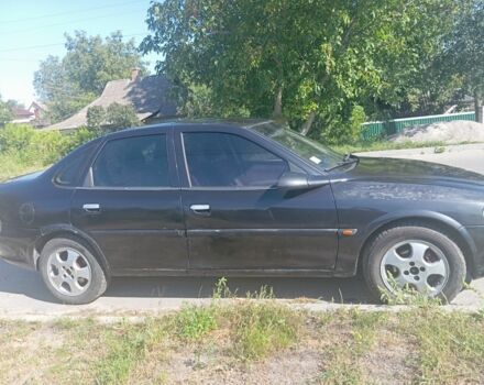 Черный Опель Вектра, объемом двигателя 1.8 л и пробегом 400 тыс. км за 1700 $, фото 7 на Automoto.ua