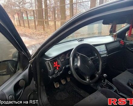 Чорний Опель Вектра, об'ємом двигуна 1.6 л та пробігом 321 тис. км за 2500 $, фото 9 на Automoto.ua