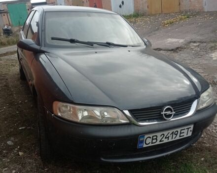 Черный Опель Вектра, объемом двигателя 1.8 л и пробегом 300 тыс. км за 2800 $, фото 2 на Automoto.ua