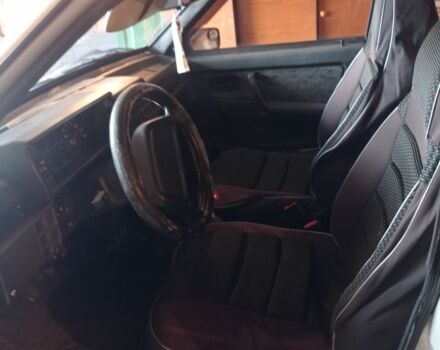 Черный Опель Вектра, объемом двигателя 1.8 л и пробегом 300 тыс. км за 2800 $, фото 3 на Automoto.ua