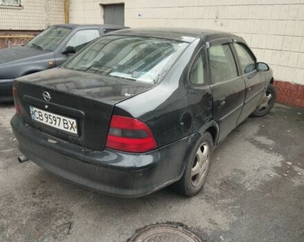 Чорний Опель Вектра, об'ємом двигуна 2 л та пробігом 320 тис. км за 1900 $, фото 2 на Automoto.ua