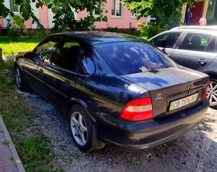 Черный Опель Вектра, объемом двигателя 1.8 л и пробегом 134 тыс. км за 2250 $, фото 3 на Automoto.ua