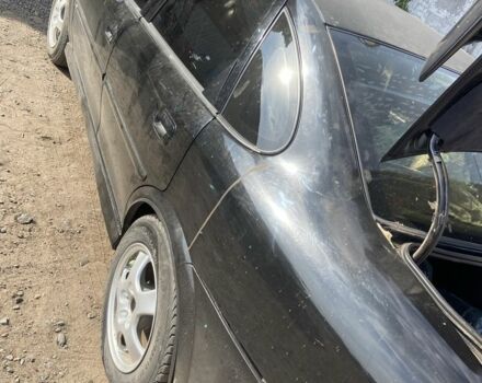 Чорний Опель Вектра, об'ємом двигуна 2 л та пробігом 2 тис. км за 2500 $, фото 1 на Automoto.ua