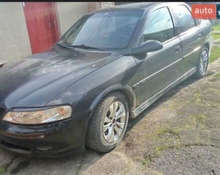 Черный Опель Вектра, объемом двигателя 2 л и пробегом 348 тыс. км за 2200 $, фото 14 на Automoto.ua