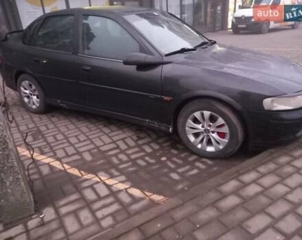 Черный Опель Вектра, объемом двигателя 2 л и пробегом 348 тыс. км за 2200 $, фото 9 на Automoto.ua