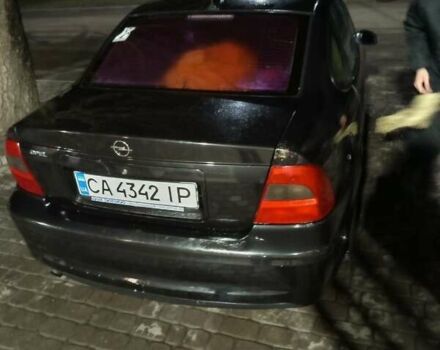 Черный Опель Вектра, объемом двигателя 2 л и пробегом 30 тыс. км за 3500 $, фото 4 на Automoto.ua