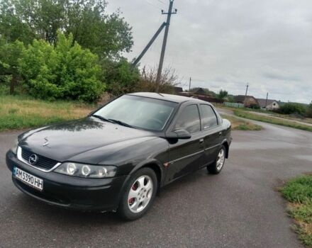 Чорний Опель Вектра, об'ємом двигуна 2.2 л та пробігом 240 тис. км за 2650 $, фото 9 на Automoto.ua