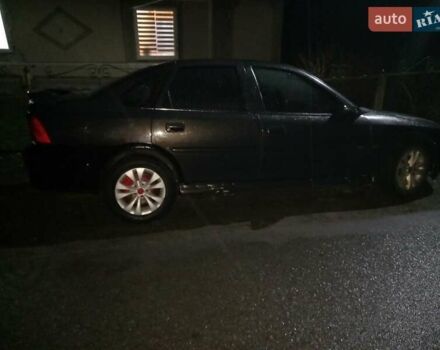 Черный Опель Вектра, объемом двигателя 2 л и пробегом 348 тыс. км за 2200 $, фото 16 на Automoto.ua