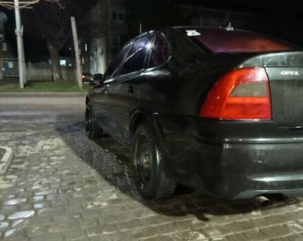 Черный Опель Вектра, объемом двигателя 2 л и пробегом 30 тыс. км за 3500 $, фото 3 на Automoto.ua