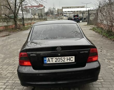 Черный Опель Вектра, объемом двигателя 1.6 л и пробегом 273 тыс. км за 2500 $, фото 5 на Automoto.ua
