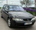 Черный Опель Вектра, объемом двигателя 2.2 л и пробегом 258 тыс. км за 4200 $, фото 1 на Automoto.ua