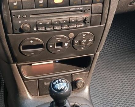 Чорний Опель Вектра, об'ємом двигуна 2 л та пробігом 337 тис. км за 2400 $, фото 6 на Automoto.ua