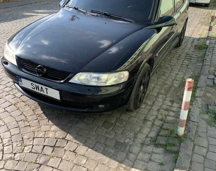 Черный Опель Вектра, объемом двигателя 1.8 л и пробегом 337 тыс. км за 2500 $, фото 3 на Automoto.ua