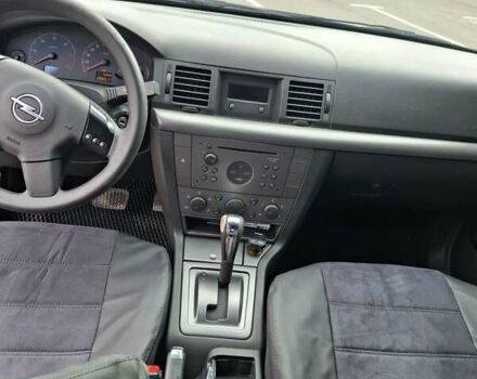 Черный Опель Вектра, объемом двигателя 2.17 л и пробегом 205 тыс. км за 5500 $, фото 9 на Automoto.ua