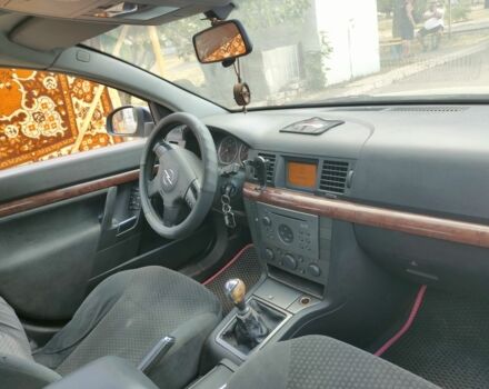 Черный Опель Вектра, объемом двигателя 2.2 л и пробегом 226 тыс. км за 2200 $, фото 2 на Automoto.ua
