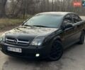 Черный Опель Вектра, объемом двигателя 2.2 л и пробегом 300 тыс. км за 3250 $, фото 1 на Automoto.ua