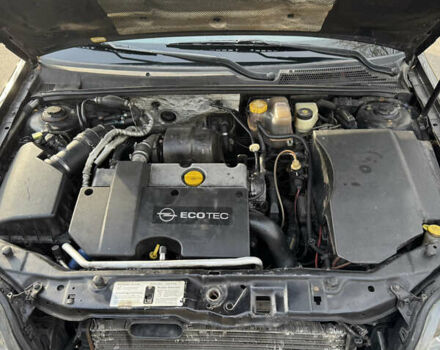 Черный Опель Вектра, объемом двигателя 2.2 л и пробегом 300 тыс. км за 3250 $, фото 28 на Automoto.ua