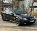 Черный Опель Вектра, объемом двигателя 2.2 л и пробегом 300 тыс. км за 3250 $, фото 5 на Automoto.ua