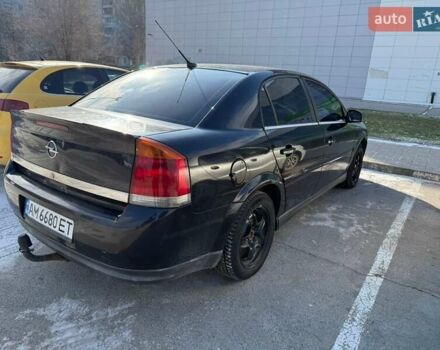 Черный Опель Вектра, объемом двигателя 2.2 л и пробегом 319 тыс. км за 4500 $, фото 1 на Automoto.ua