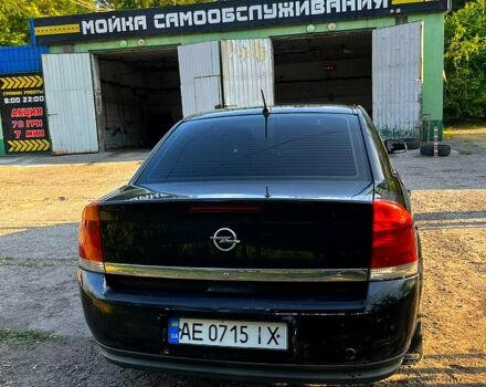 Черный Опель Вектра, объемом двигателя 2.2 л и пробегом 344 тыс. км за 4500 $, фото 3 на Automoto.ua